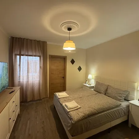 Casa De La Paz Appartamento Estepona